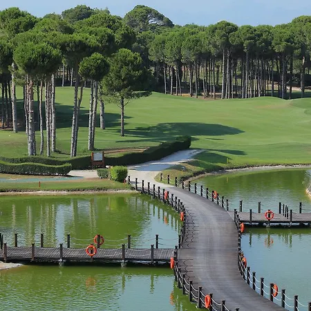 Semesteranläggning (resort) Sueno Golf