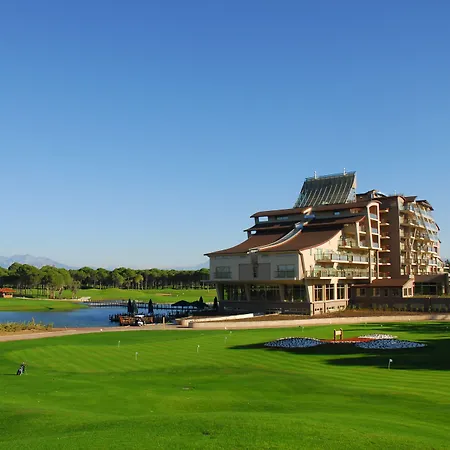 אתר נופש Sueno Golf